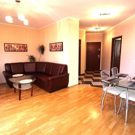 Lucky Apartaments Old Town -Economy ヴロツワフ エクステリア 写真