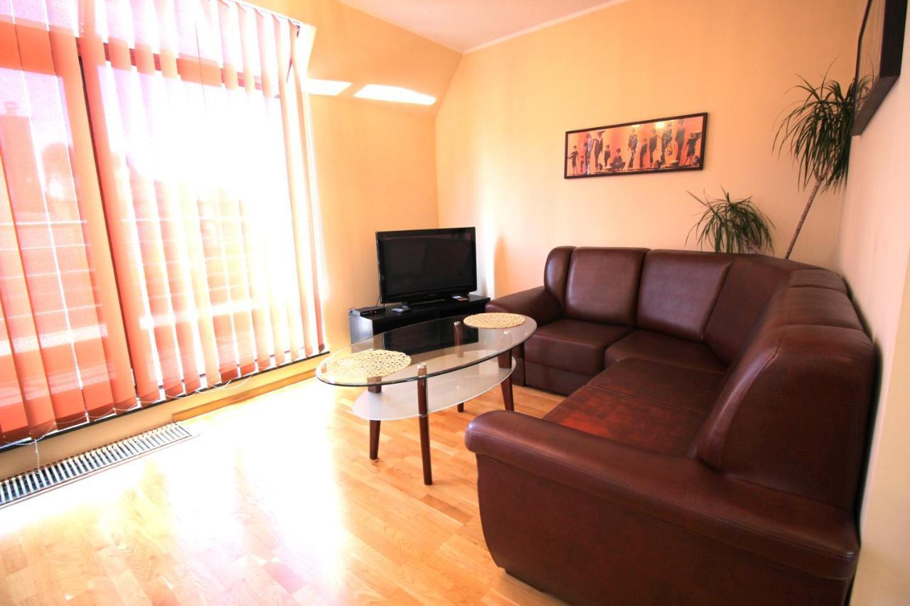 Lucky Apartaments Old Town -Economy ヴロツワフ エクステリア 写真